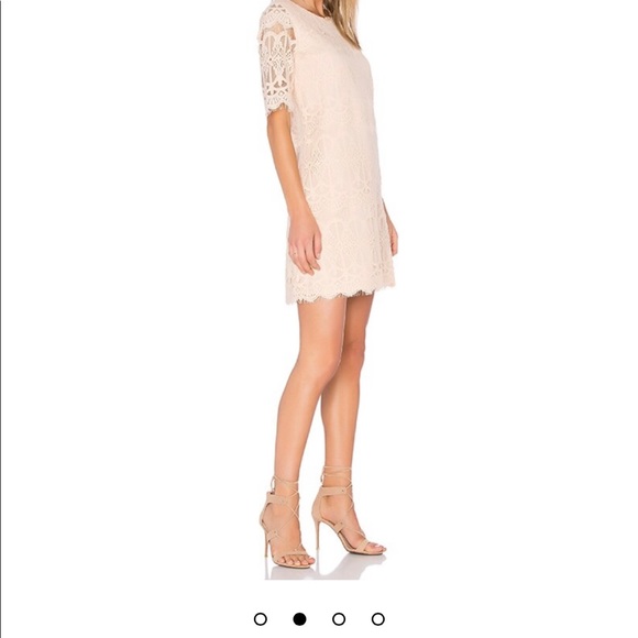 Cocktail Lace Dress in Whisper Pink
BCBGeneration - Picture 2 of 6